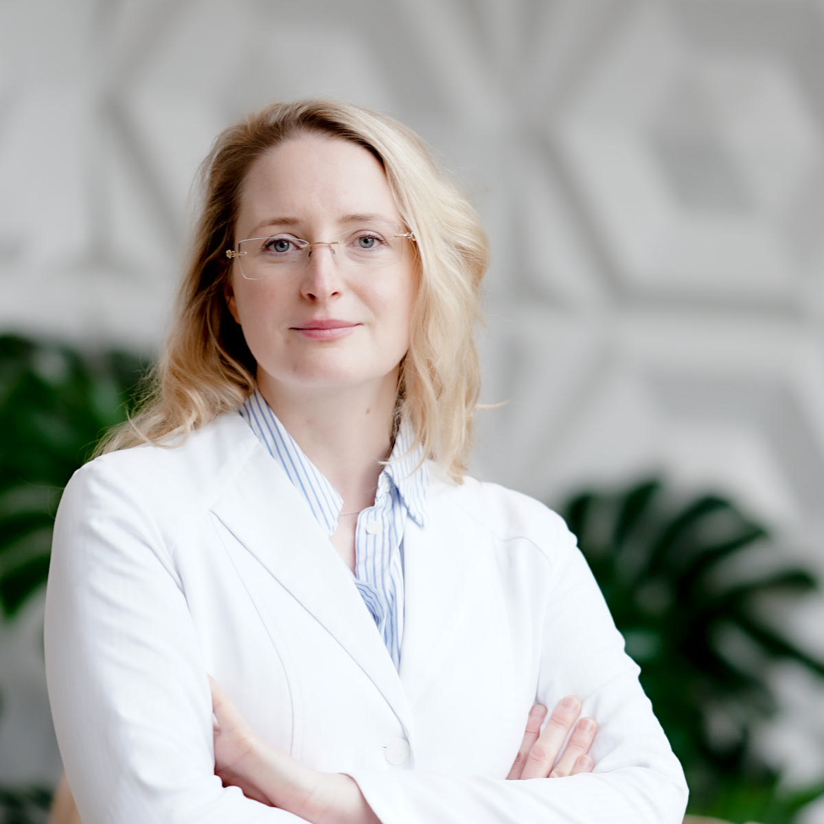 Jeļena Maksimenko, Dr.med.